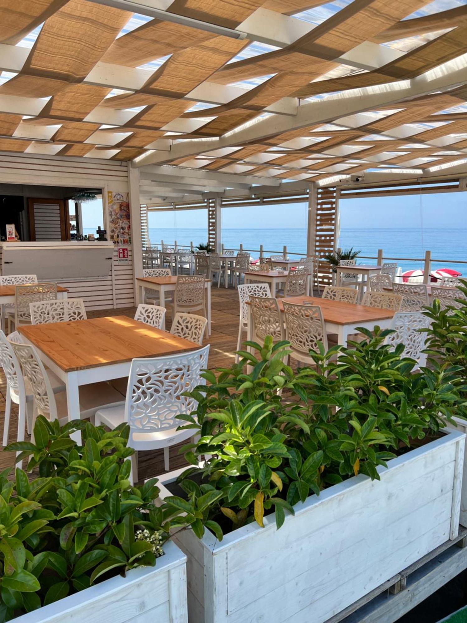 Poseidonrooms มารีนาดีกาเมโรตา ภายนอก รูปภาพ