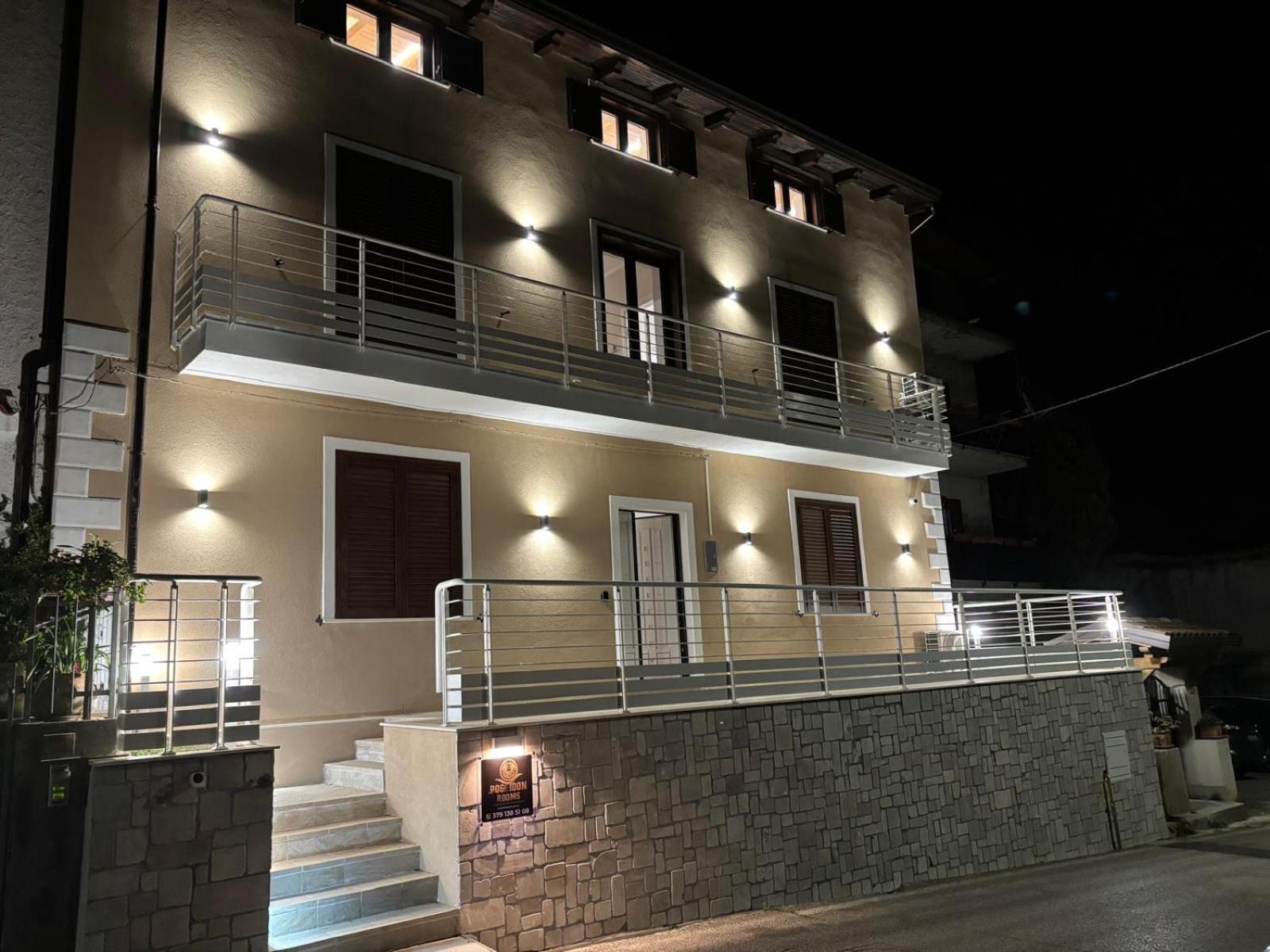 Poseidonrooms มารีนาดีกาเมโรตา ภายนอก รูปภาพ